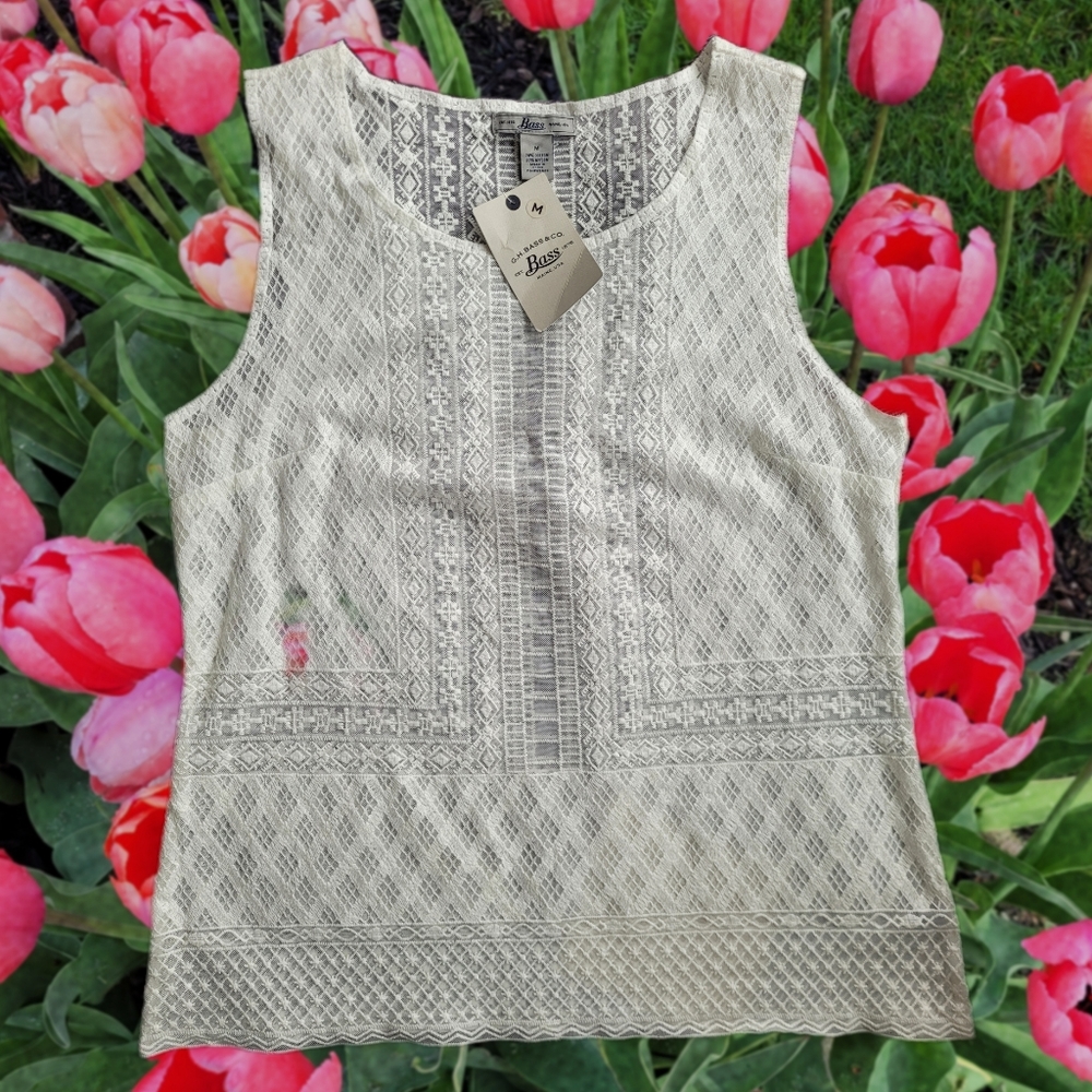 White Lace G.H. Bass & Co Tank Top Medium